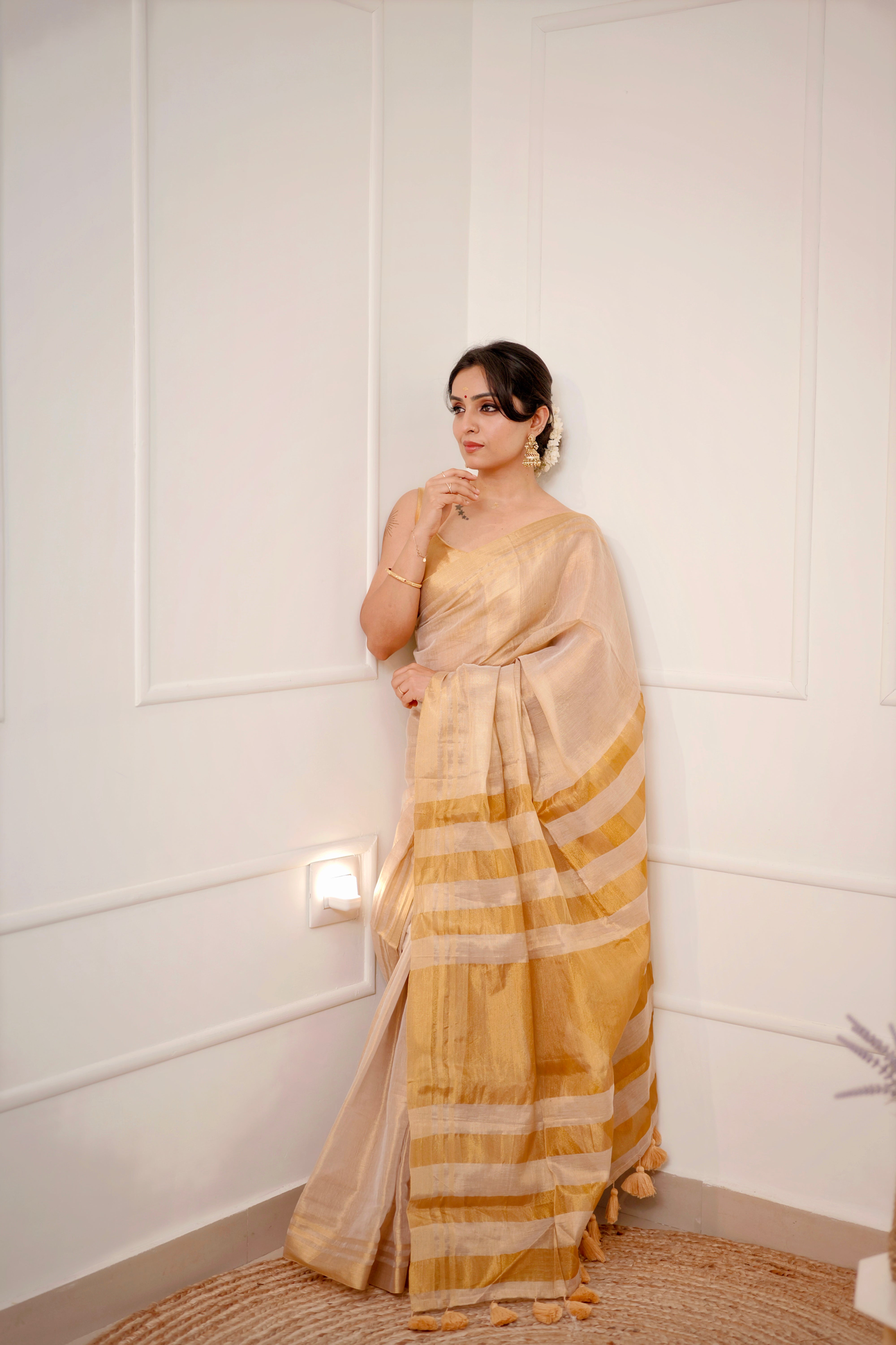 Ponmani – Tissue Saree
