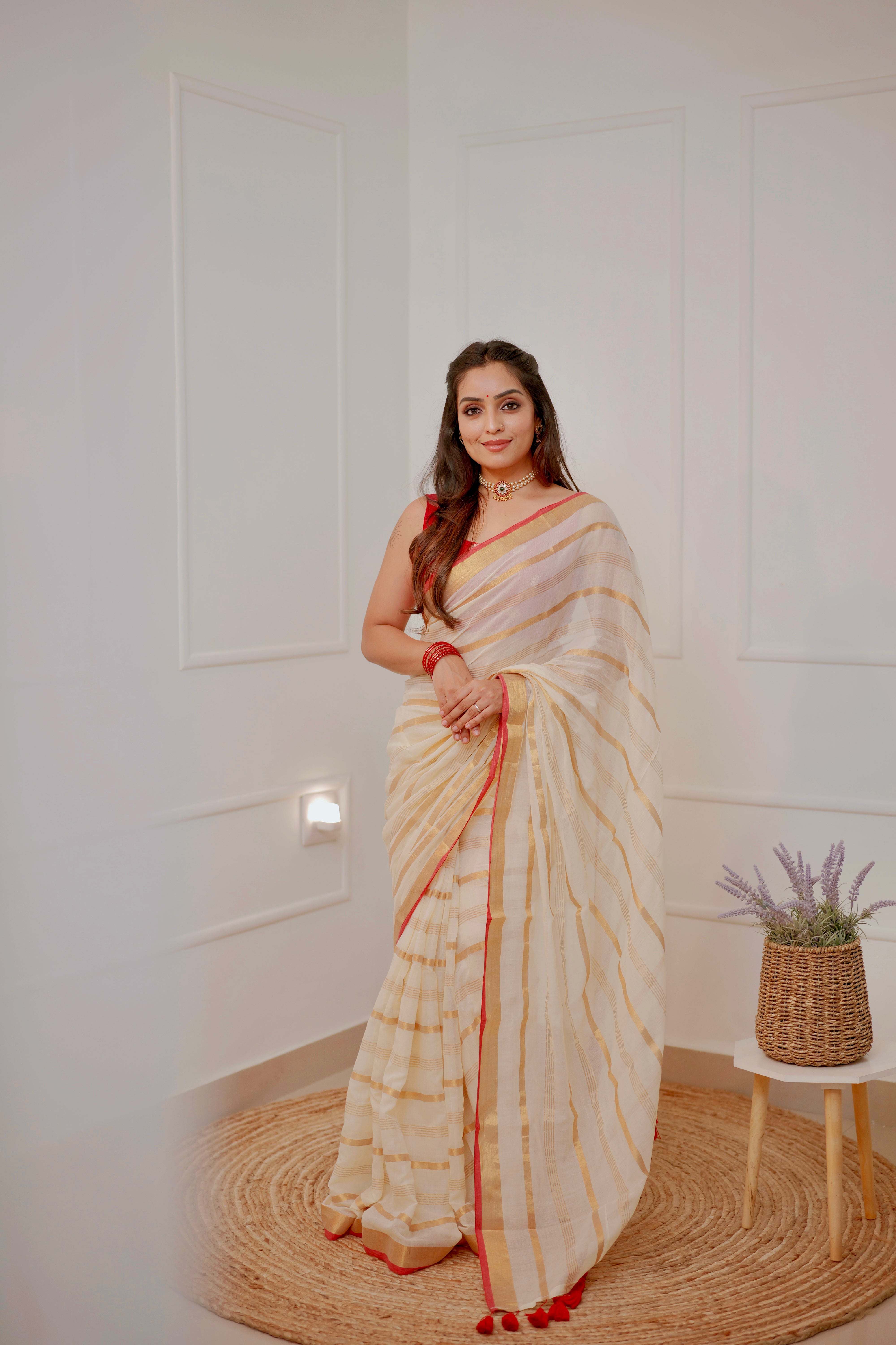 Ponrekha – Soft Mul Cotton Saree