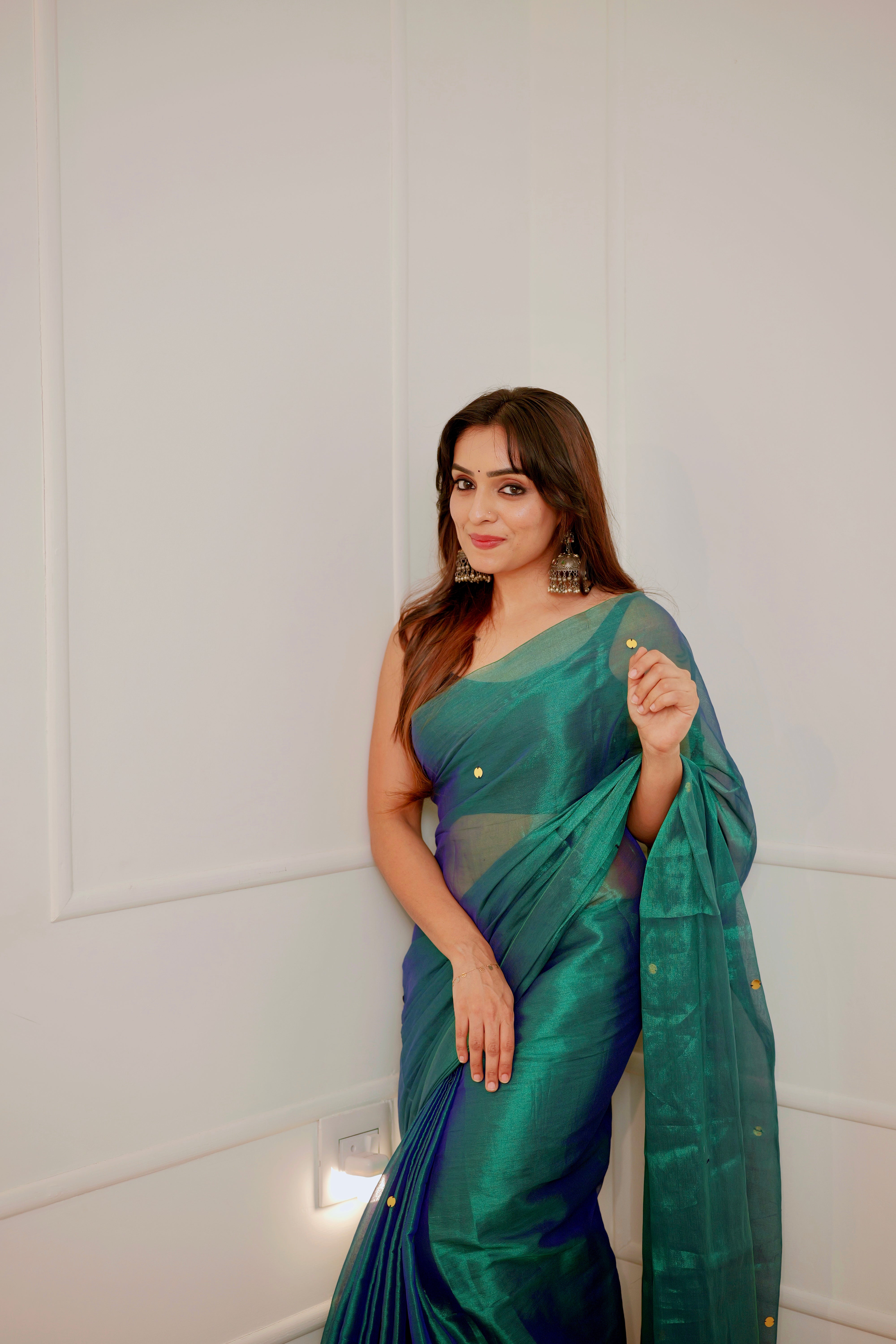 Emera – Pure Tissue Saree