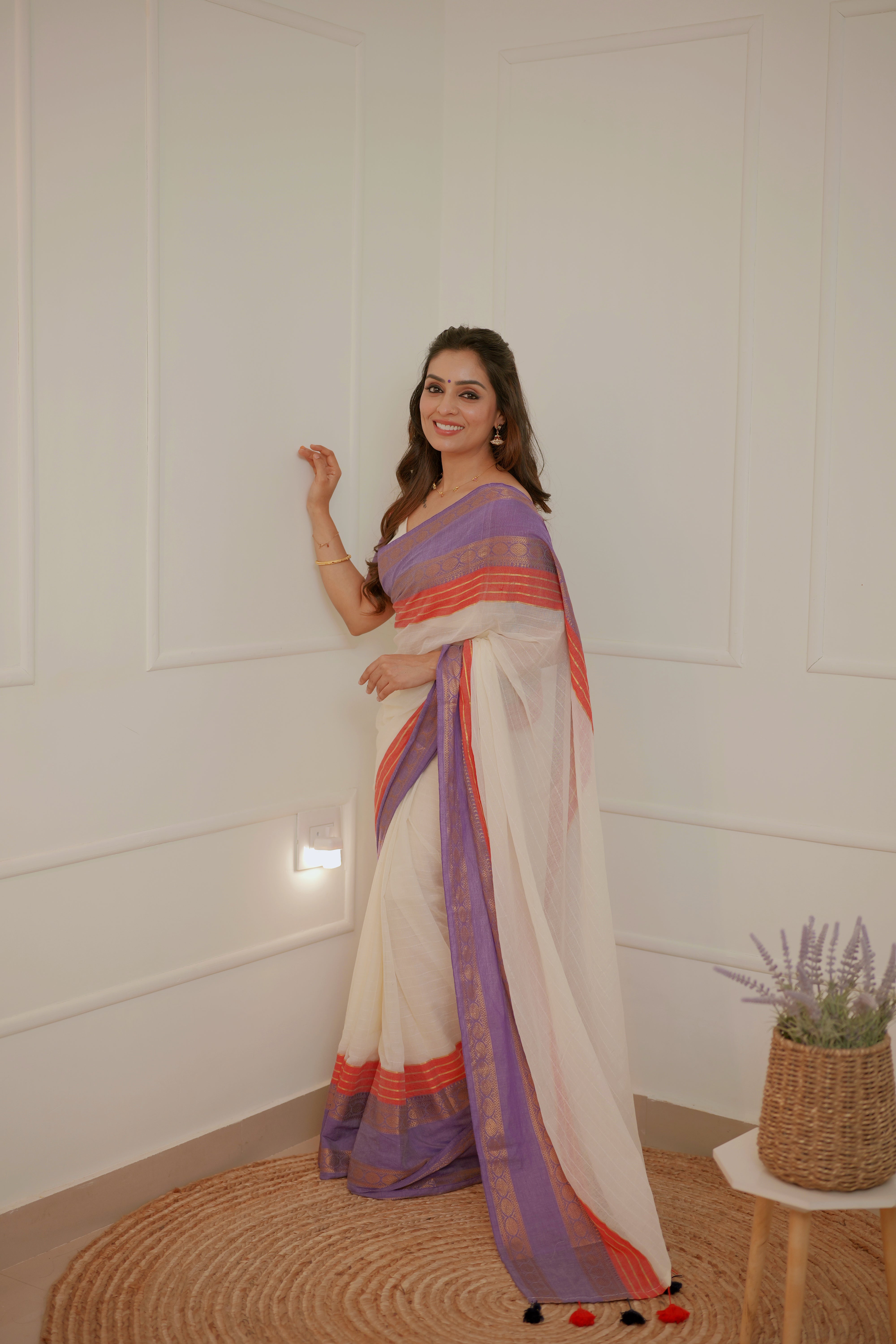 Poomizhi – Soft Mul Cotton Saree