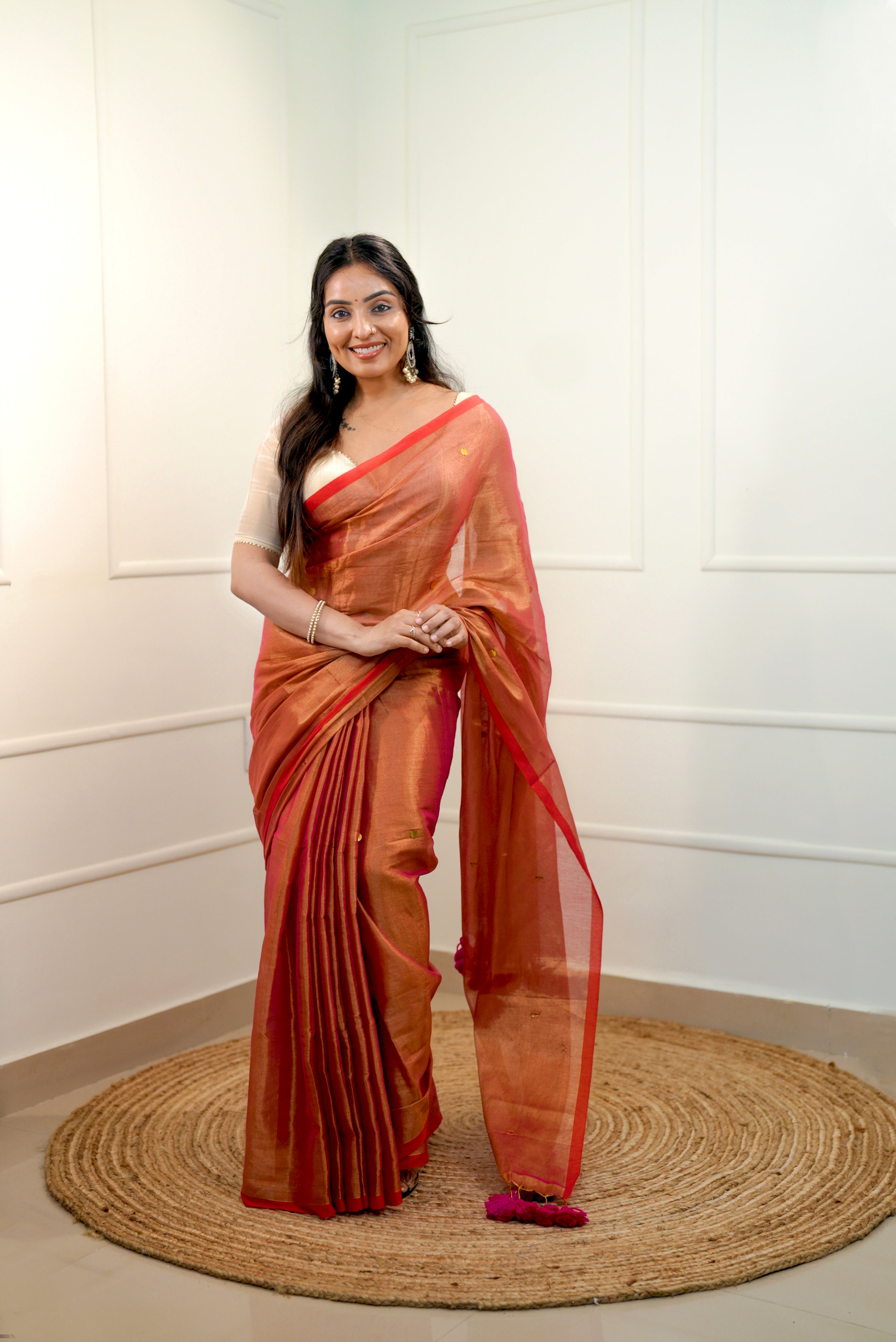 Metallic Mohini – Handloom Tissue Saree