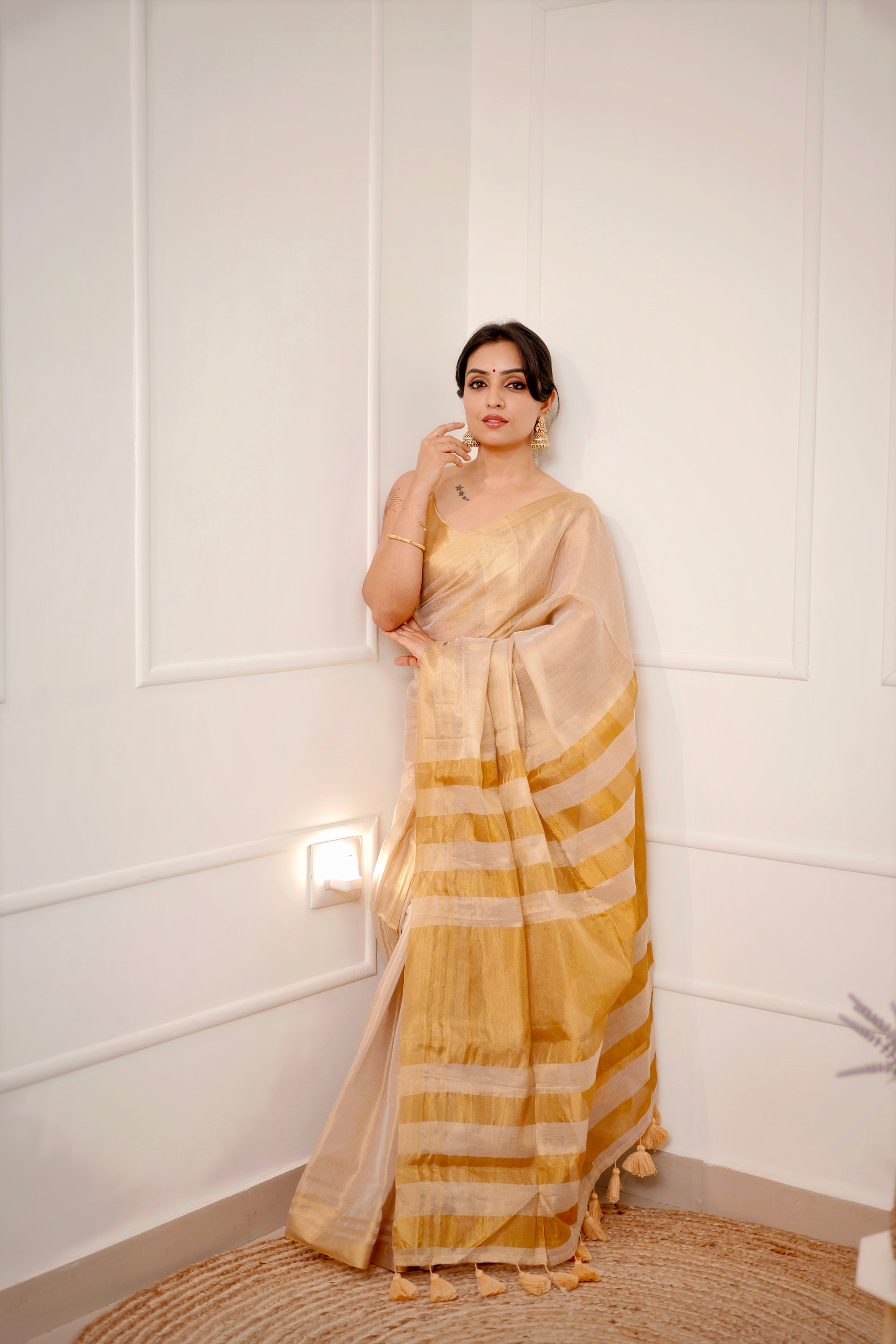 Ponmani – Tissue Saree