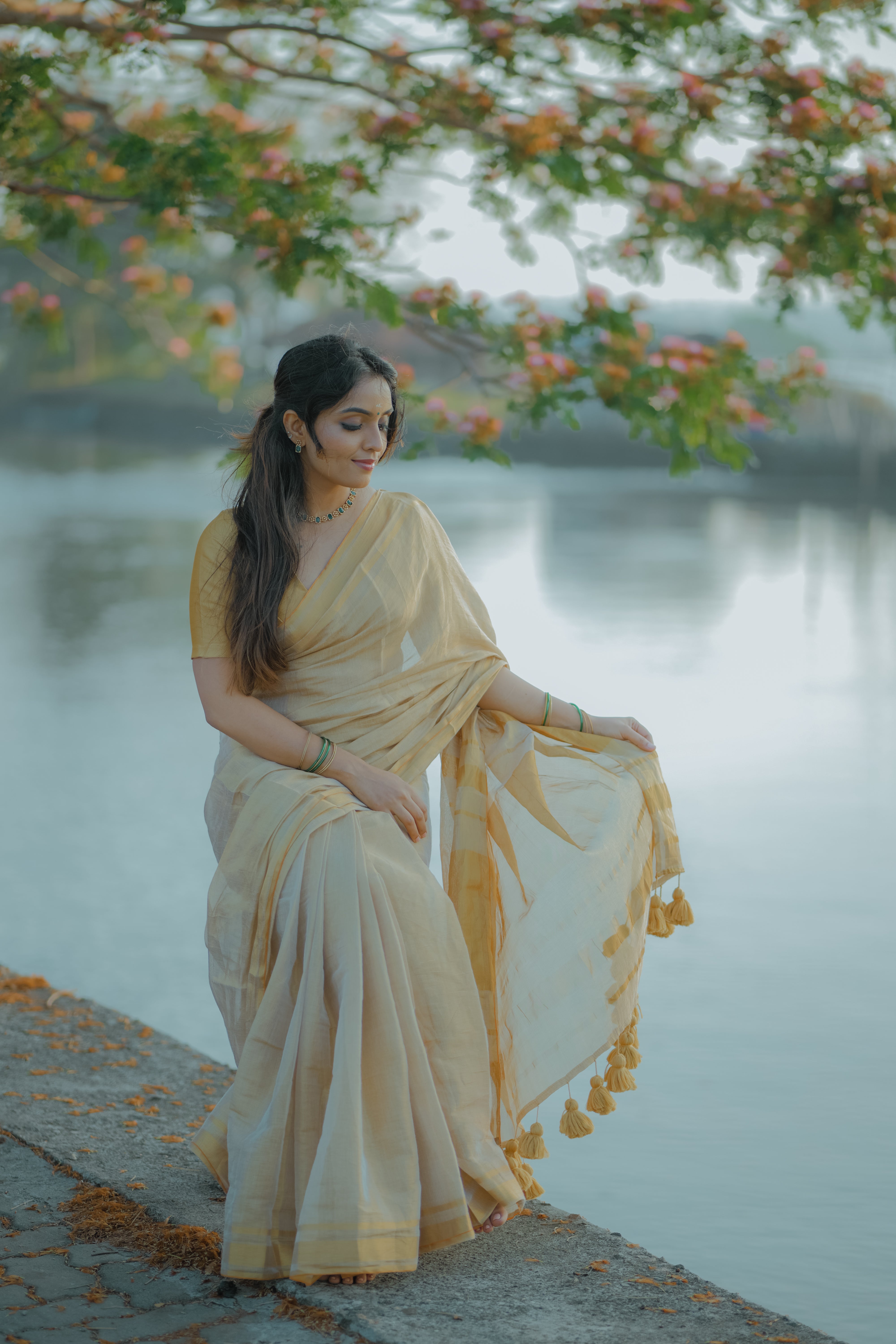 Ponnonam - Limited Edition Golden Tissue Cotton Saree