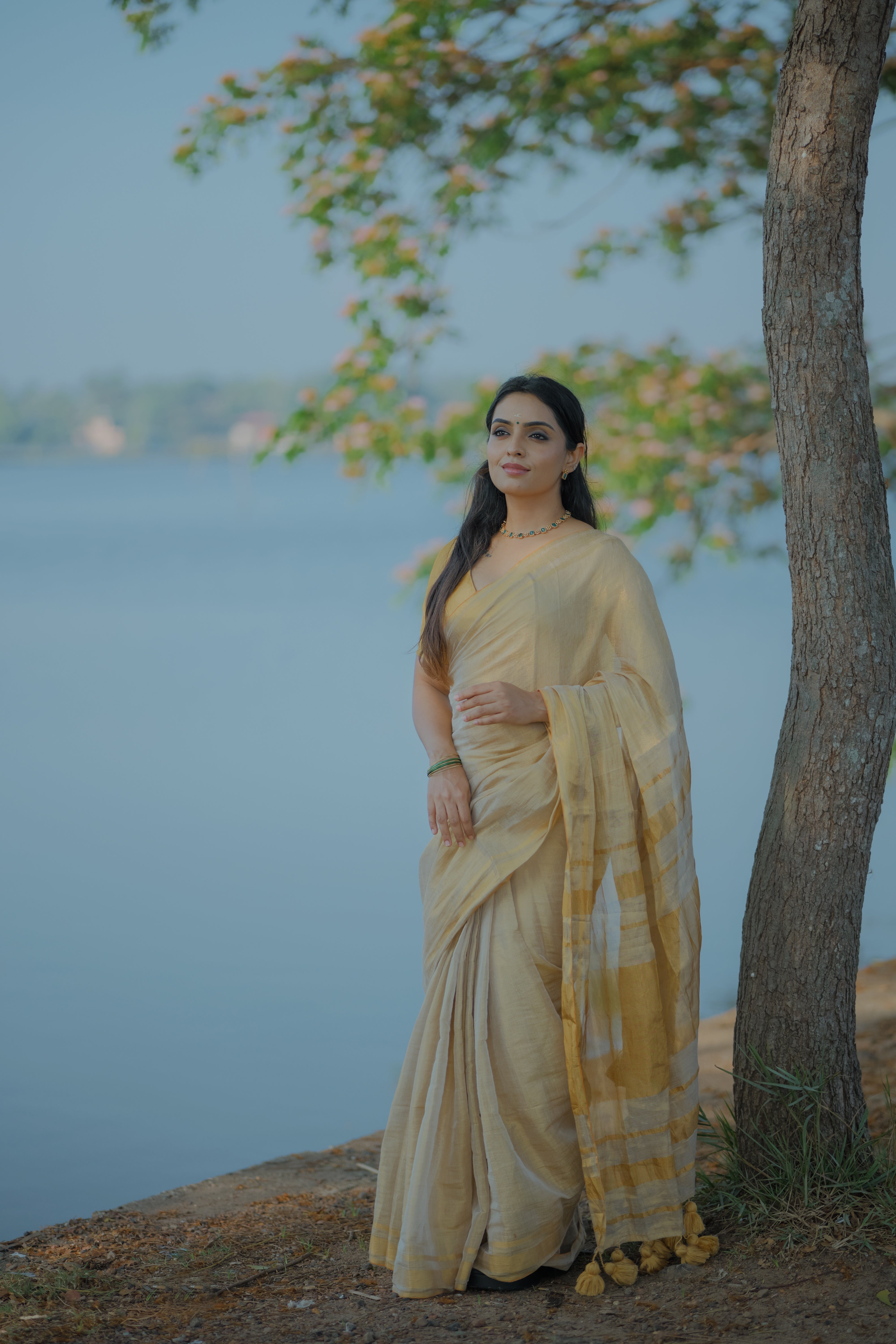 Ponnonam - Limited Edition Golden Tissue Cotton Saree