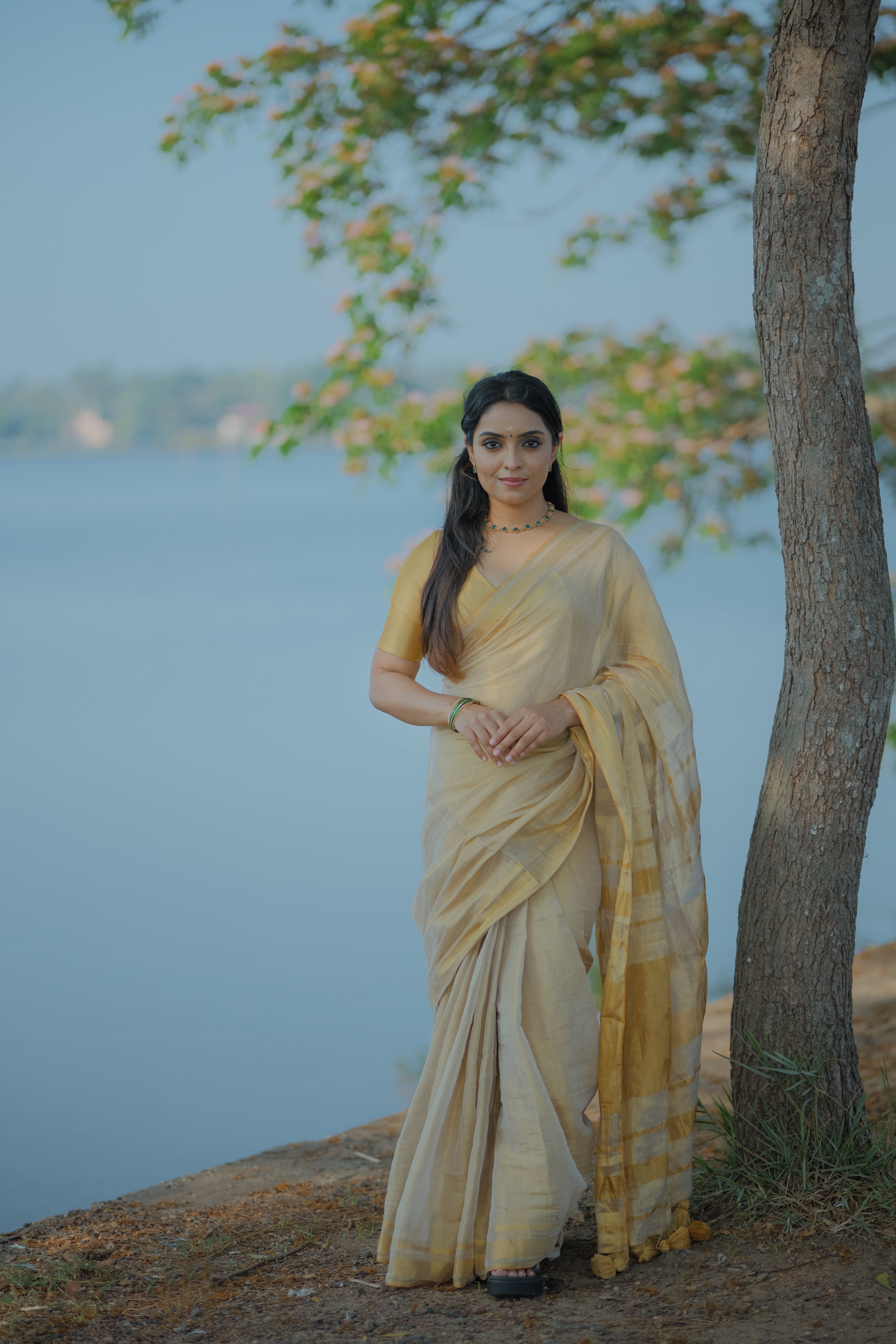 Ponnonam - Limited Edition Golden Tissue Cotton Saree