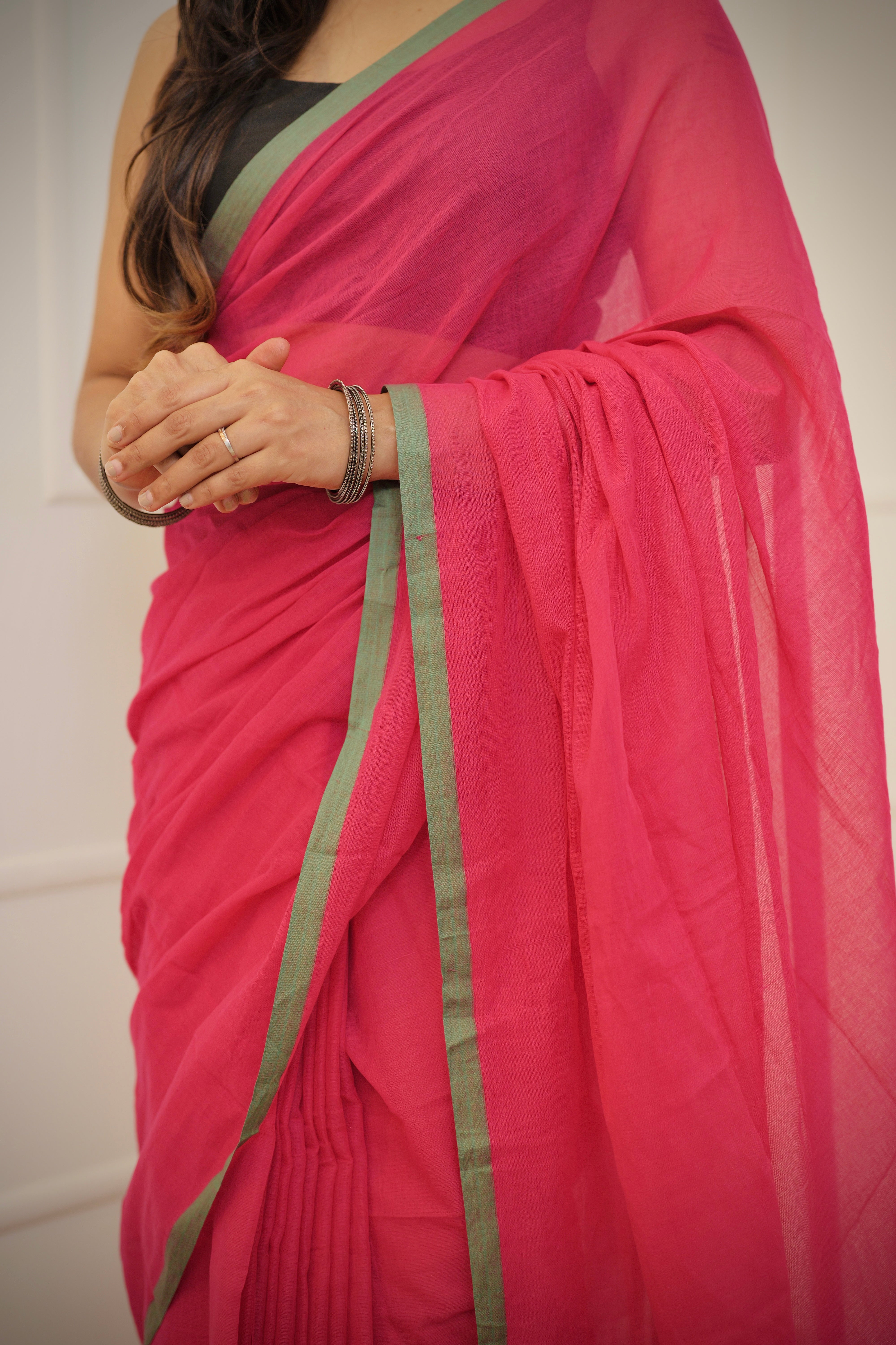 Tara – Magenta Pink Mul Cotton Saree