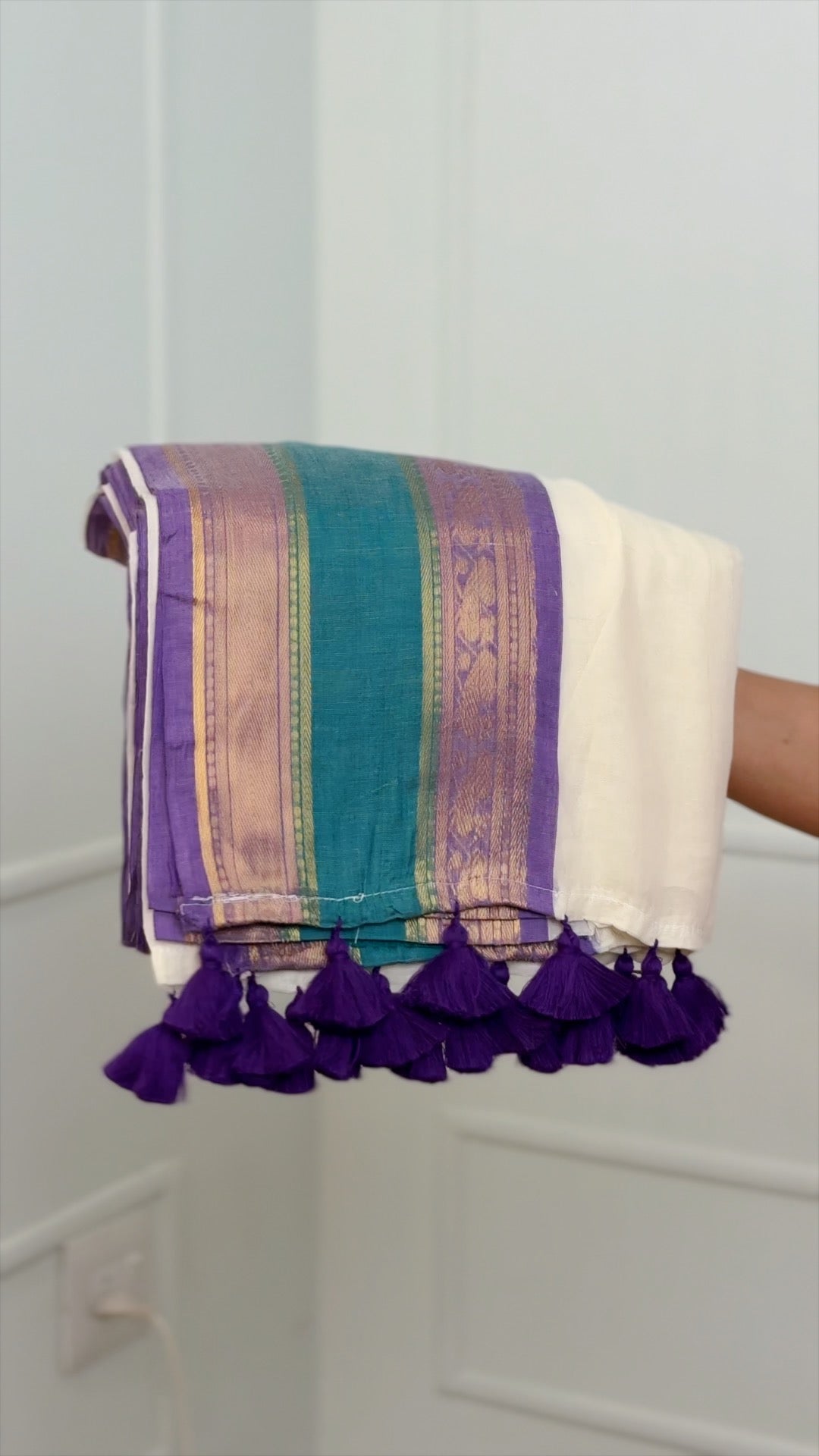 Mayilpeeli – Soft Mul Cotton Saree