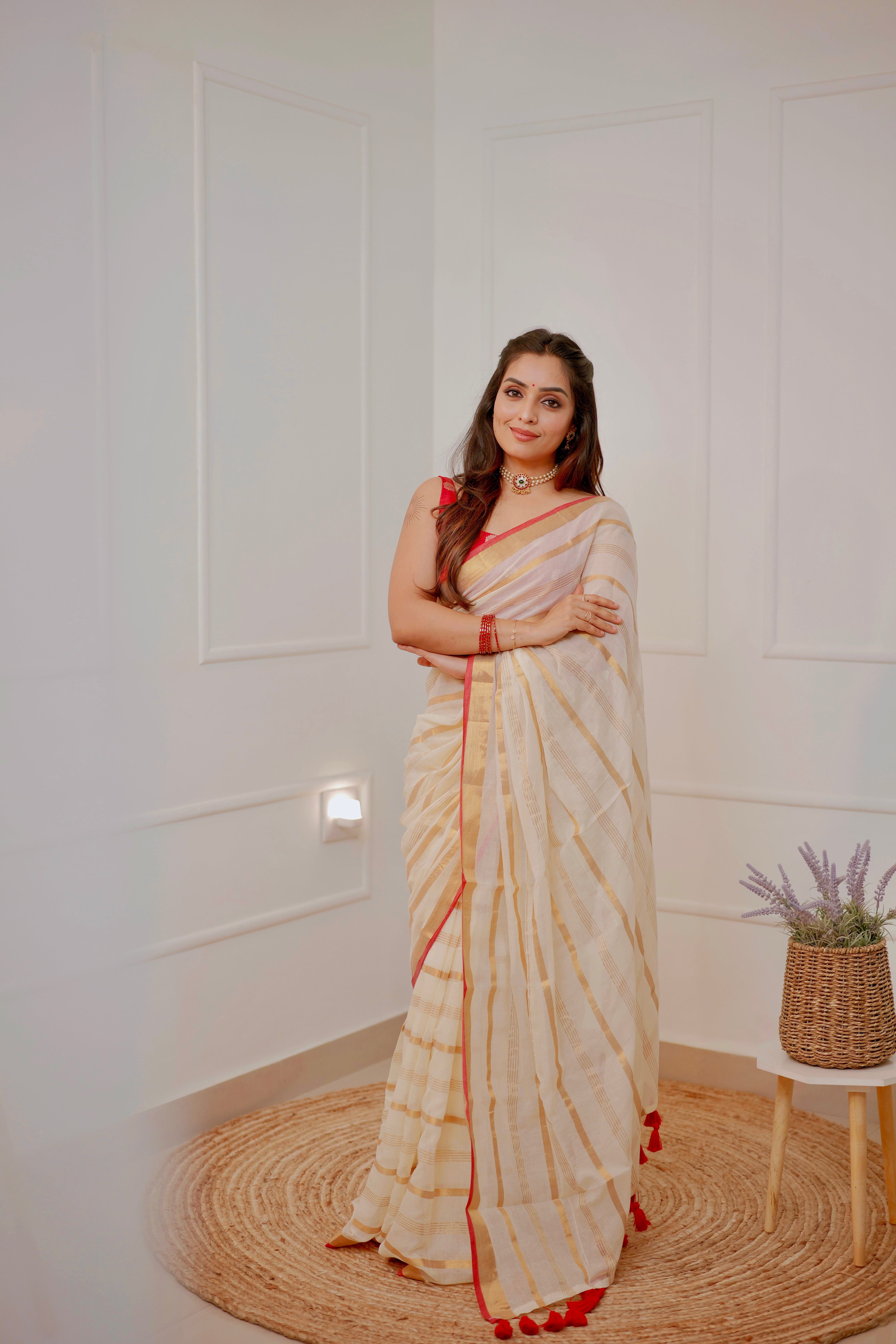 Ponrekha – Soft Mul Cotton Saree